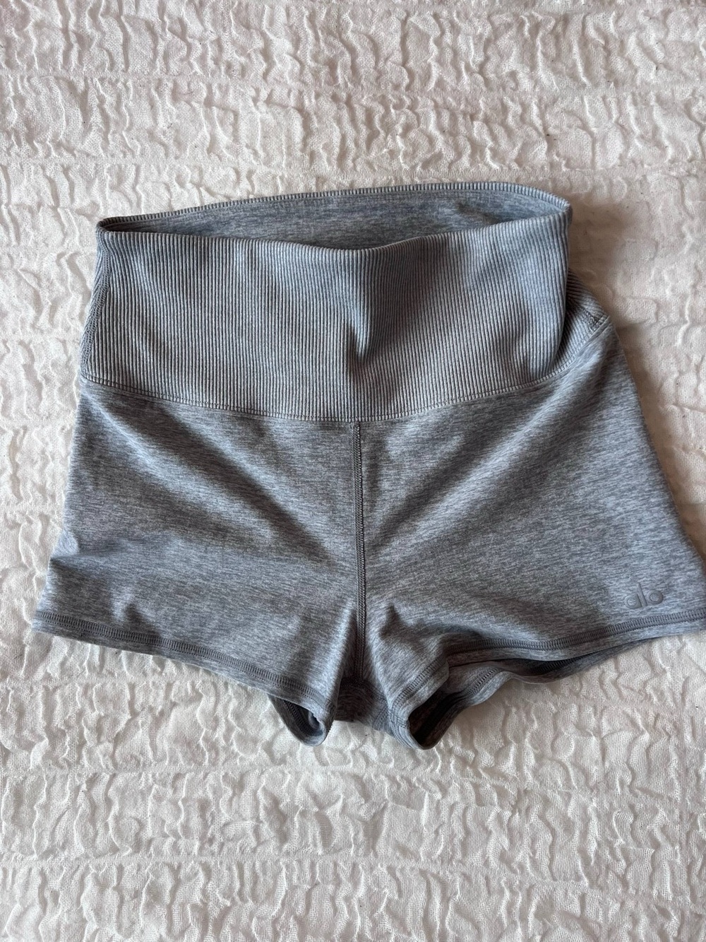 ALO Yoga Fold-Over High Waist Ribbed Gray Shorts